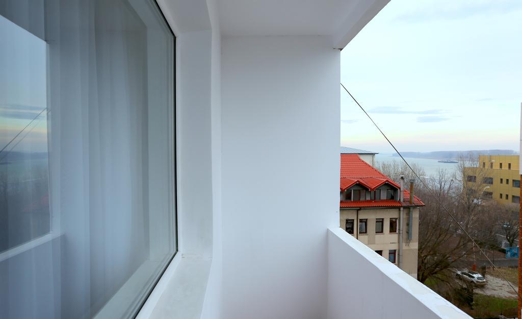 Soho Apartment Near Ceronav Galaţi Cameră foto